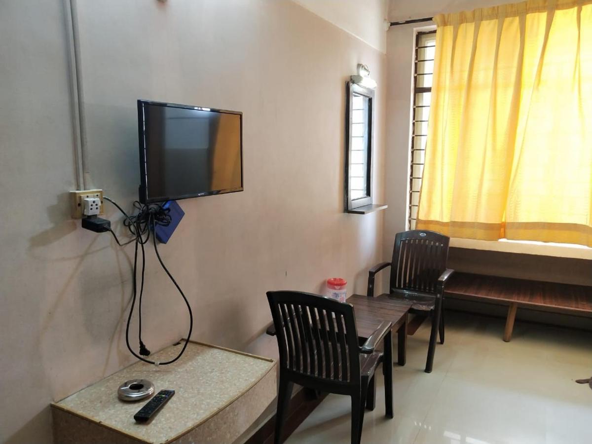 Iroomz Hoysala Residency Bellary Eksteriør billede